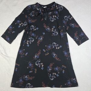 H&M Black Floral Tie Neck Shift Dress